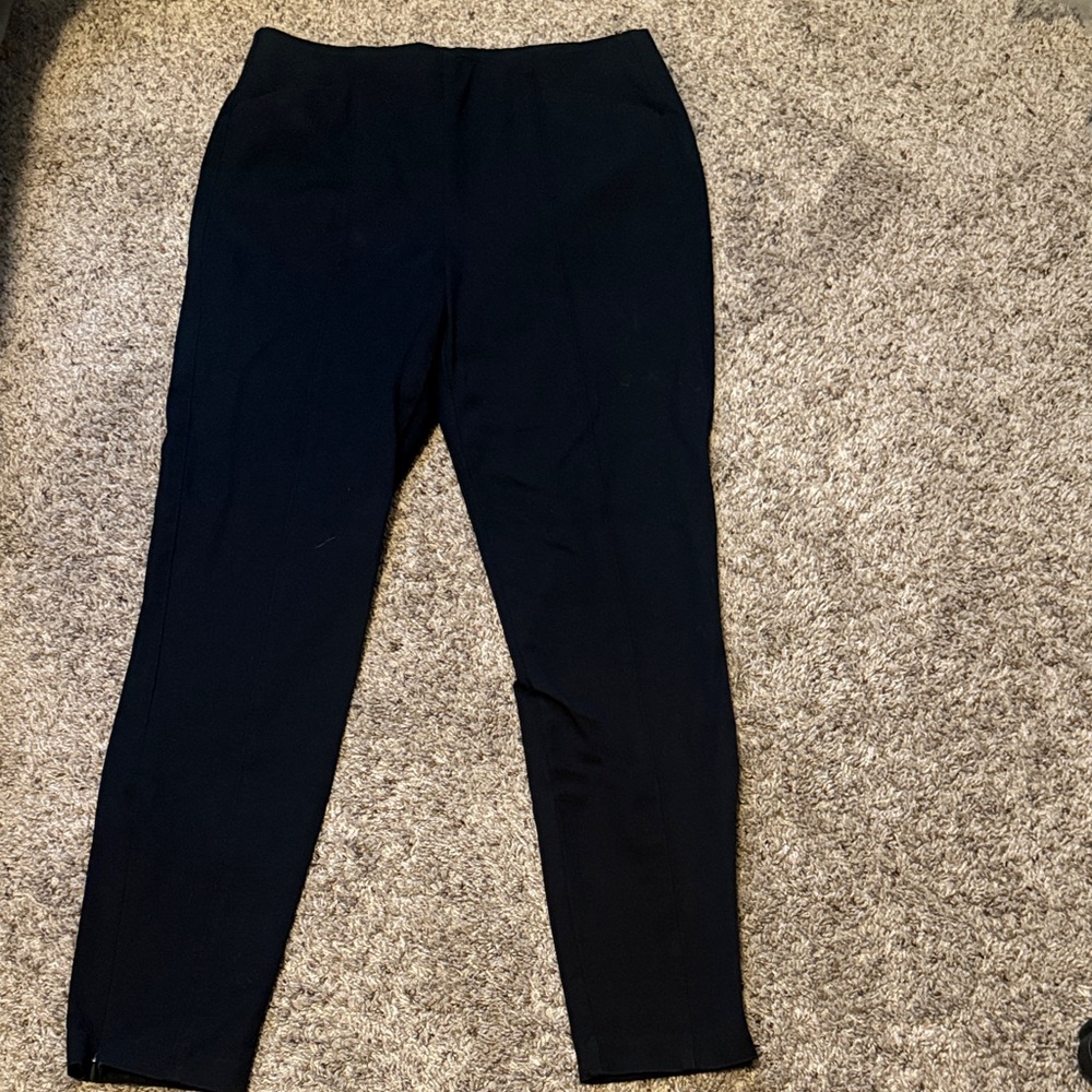 Old Navy Women’s Black High-Rise Skinny Pants